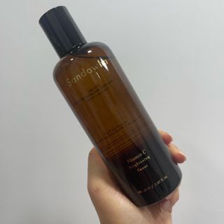 스킨큐어 산다화 비타민c 화이트닝 토너 150ml — 5점을 준 리뷰어가 2021년 12월 올린 사용 사진