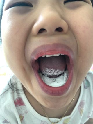 서울약사신협 프리미엄 비타민C 1,000mg_2.5g x 50포 — 5점을 준 리뷰어가 2021년 10월 올린 사용 사진