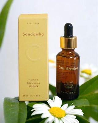 스킨큐어 산다화 비타민c 화이트닝 에센스 30ml — 5점을 준 리뷰어가 2023년 7월 올린 사용 사진
