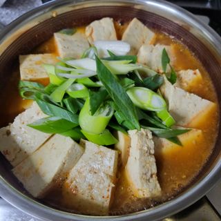 소담스퀘어 상암 궁중해물탕조씨집 백년가게 조씨집 팔뚝탕1인분550g — 5점을 준 리뷰어가 2022년 12월 올린 사용 사진