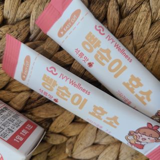 아이비웰니스 빵순이 효소 키위맛 7포 + 석류맛 7포 (총 14포, 2주분) — 4점을 준 리뷰어가 2022년 10월 올린 사용 사진