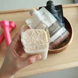 일일하우 슬리밍 플랜B 고소한 귀리맛, 진한 카카오맛 (체중조절식) — 5점을 준 리뷰어가 2023년 7월 올린 사용 사진