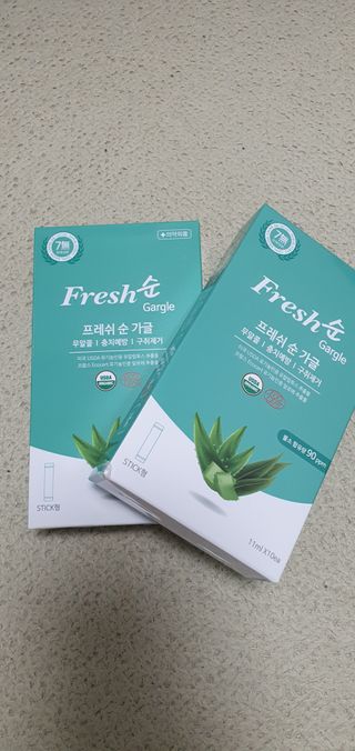 에프에이치아이코리아 Fresh순 프로폴리스 무알콜 일회용 가글 11ml 10개입 — 5점을 준 리뷰어가 2021년 5월 올린 사용 사진
