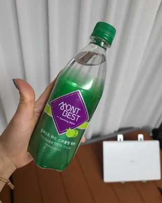 몽베스트 Montbest with Sparkling water Lime20병 — 5점을 준 리뷰어가 2023년 2월 올린 사용 사진