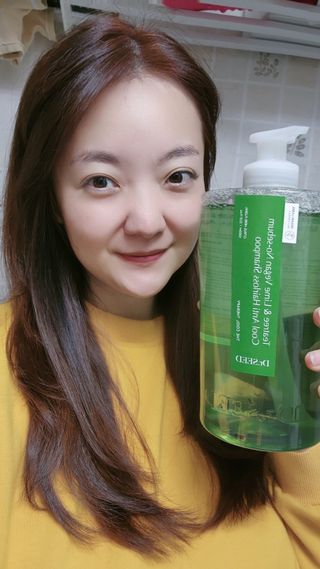 닥터시드 티트리 앤 라임 비건 지성케어 쿨 탈모 샴푸 (1000ml) — 5점을 준 리뷰어가 2024년 4월 올린 사용 사진