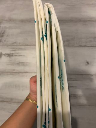 아베크 펫 와이드 프리미엄 대형 애견 강아지 배변 패드 30매 1팩 80g — 5점을 준 리뷰어가 2021년 7월 올린 사용 사진