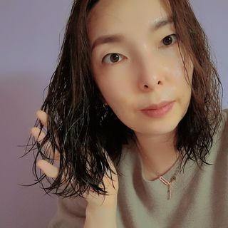 라로지크 X3 리페어 퍼퓸 헤어팩 150mℓ — 5점을 준 리뷰어가 2021년 12월 올린 사용 사진