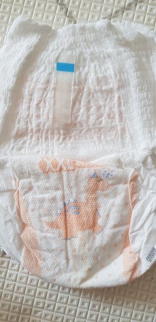 오브맘 밤 프리미엄 아기 기저귀 팬티형 밴드형 — 5점을 준 리뷰어가 2021년 1월 올린 사용 사진