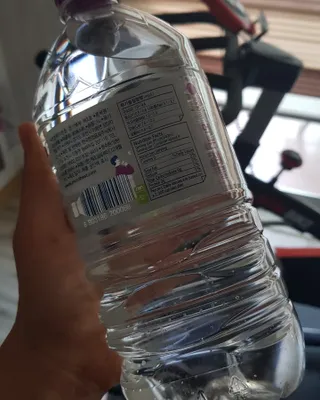 몽베스트 MONTBEST 1L 12입 — 5점을 준 리뷰어가 2022년 4월 올린 사용 사진