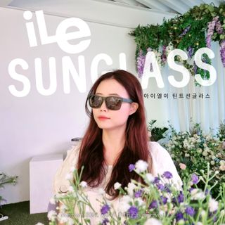 아이엘이 22SS iLe 선글라스_타이디/림피오 — 5점을 준 리뷰어가 2022년 7월 올린 사용 사진