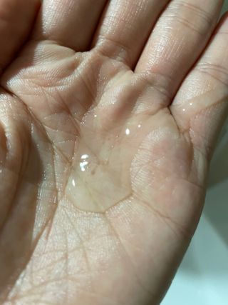 라로지크 X4 스케일링 퍼퓸 샴푸 1,000mℓ — 4.5점을 준 리뷰어가 2021년 12월 올린 사용 사진
