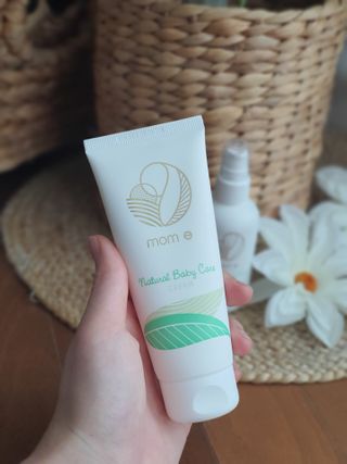 mom e 맘이 내추럴 베이비 케어 크림+바디오일 — 4점을 준 리뷰어가 2021년 2월 올린 사용 사진