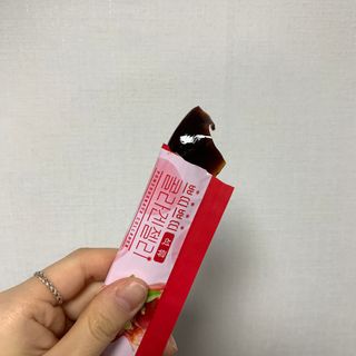 헬스업_쁘띠쁘띠석류콜라겐젤리_20g x 14포 — 4.5점을 준 리뷰어가 2021년 2월 올린 사용 사진