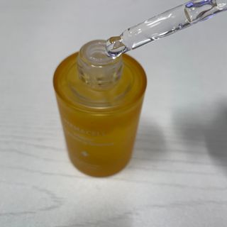 체르엠 스템앤셀 비타민 브라이트닝 에센스 30ml 1개 — 3점을 준 리뷰어가 2021년 10월 올린 사용 사진