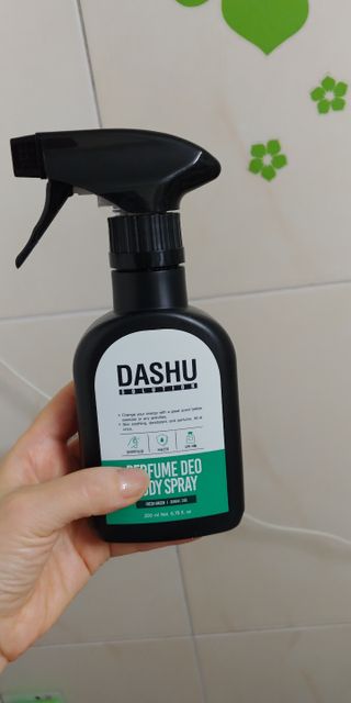다슈코리아 다슈 솔루션 퍼퓸 데오 바디스프레이 프레쉬 그린 200ml — 5점을 준 리뷰어가 2021년 5월 올린 사용 사진