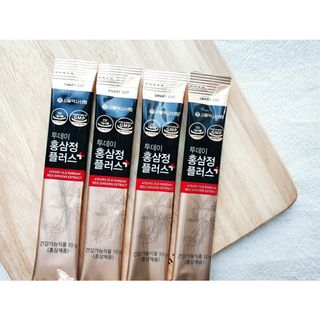 서울약사신협_투데이홍삼정플러스스틱_10g x 30포 — 5점을 준 리뷰어가 2021년 1월 올린 사용 사진