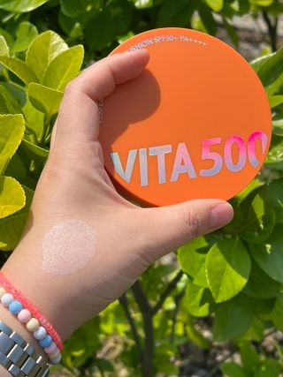 광동생활건강 MF[광동] 비타500✨주름개선·미백·SPF50+🌞퍼펙트쉴드 빅 선쿠션 본품 — 4.5점을 준 리뷰어가 2024년 5월 올린 사용 사진
