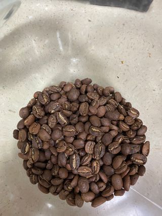 커스프 블렌드 당일 로스팅 커피원두 홀빈 드립커피 분쇄 200g — 3.5점을 준 리뷰어가 2022년 8월 올린 사용 사진