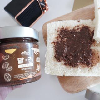 진테이블 발.견 스프레드  오리지널믹스 90g + 카카오스윗믹스 90g 2종 세트 — 4.5점을 준 리뷰어가 2022년 7월 올린 사용 사진