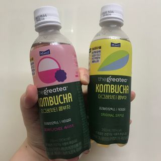 더그레잇티 콤부차 300ml *12개입 (오리지널 6개+베리리치 6개) — 5점을 준 리뷰어가 2022년 7월 올린 사용 사진