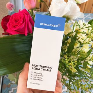 더마포레스트 모이스처라이징 아쿠아크림 / 수분크림 히알루론산 펩타이드 보습 미백 주름개선 — 4점을 준 리뷰어가 2021년 7월 올린 사용 사진