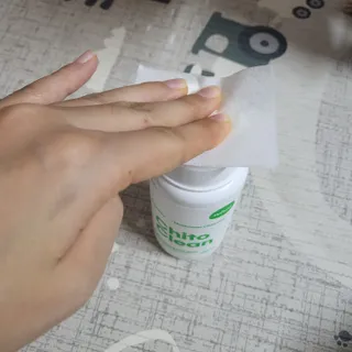whol 키토클린 200ml - 항균항바이러스 강아지 눈 코 입 귀 세정탈취 고양이 턱드름제거 무향 워터리스 대용량 — 5점을 준 리뷰어가 2022년 10월 올린 사용 사진