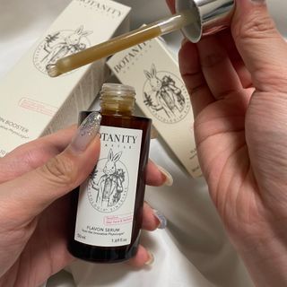 보타니티 [홍]조[진]정[결]케어 플라본 부스터 210ml / 플라본 세럼 50ml — 4점을 준 리뷰어가 2022년 7월 올린 사용 사진