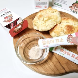 아이비웰니스 빵순이 식탁 위의 필수템! 빵순이 효소 키위맛 100포 + 석류맛 14포 (총 114포) — 5점을 준 리뷰어가 2022년 12월 올린 사용 사진