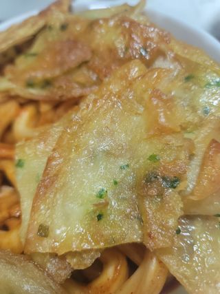 [푸딩팩토리] 즉석누들떡볶이 540g + 대구전통 납작만두 260g — 5점을 준 리뷰어가 2022년 12월 올린 사용 사진