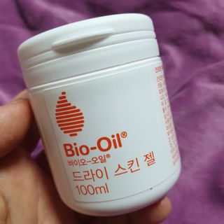 바이오오일 [바이오-오일] 드라이 스킨 젤 100ml — 5점을 준 리뷰어가 2021년 12월 올린 사용 사진