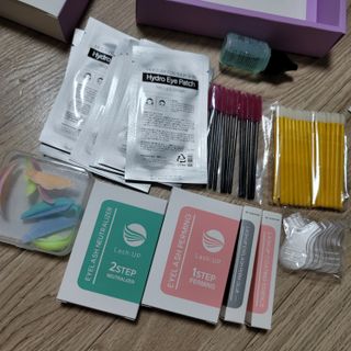 피비에스코리아 [오마이셀프] 셀프 속눈썹펌 키트 뷰러펌 파마 세트 — 5점을 준 리뷰어가 2021년 12월 올린 사용 사진