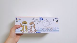 케이파이 나날마스크 [케이파이 나날] KF94 마스크 50매입 (개별포장) ,  여름에도 좋은 숨쉬기 편한 순수 국산 마스크 — 5점을 준 리뷰어가 2022년 8월 올린 사용 사진