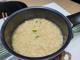 [풀무원] 자연은맛있다 정면, 백면, 홍면  세트 — 4.5점을 준 리뷰어가 2021년 4월 올린 사용 사진