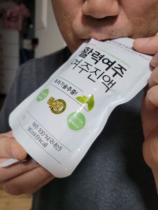 참유원 특허제조 활력 여주진액 여주즙 50포 — 5점을 준 리뷰어가 2022년 1월 올린 사용 사진