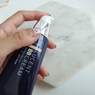 아이앤립 / EYENLIP 아이앤립 루센트 비비크림 2 Color — 5점을 준 리뷰어가 2021년 7월 올린 사용 사진