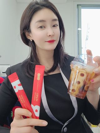 디오르 버닝레드 — 5점을 준 리뷰어가 2021년 12월 올린 사용 사진