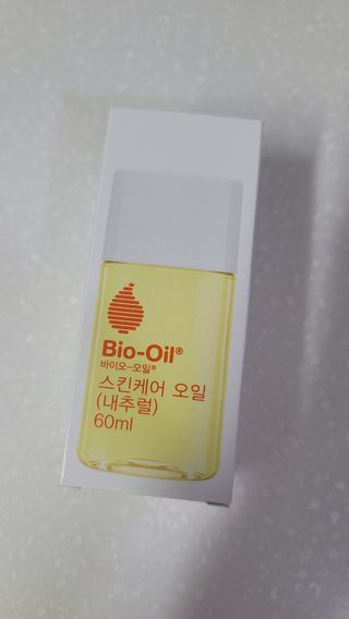 바이오오일 [바이오-오일] 스킨케어 오일 내추럴 60ml — 4.5점을 준 리뷰어가 2021년 11월 올린 사용 사진