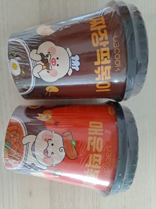 유비쿡 컵떡볶이 매운컵떡볶이2개/ 짜장컵떡볶이 2개  총 4개세트 — 5점을 준 리뷰어가 2021년 6월 올린 사용 사진