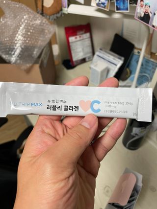 뉴트립맥스(NUTRIPMAX) 뉴트립맥스 러블리 콜라겐 — 5점을 준 리뷰어가 2021년 12월 올린 사용 사진