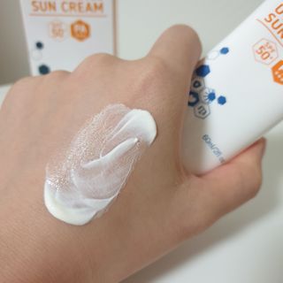 [트리티스] UV 디펜스 선크림 PA+++ / SPF50+  60ml — 5점을 준 리뷰어가 2021년 1월 올린 사용 사진