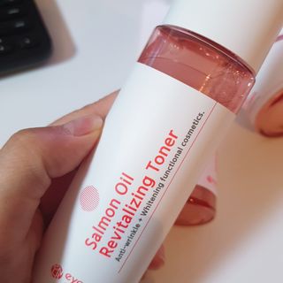 아이앤립 / EYENLIP 아이앤립 연어오일 리바이탈라이징 토너+앰플+크림 3종 세트 — 5점을 준 리뷰어가 2021년 7월 올린 사용 사진