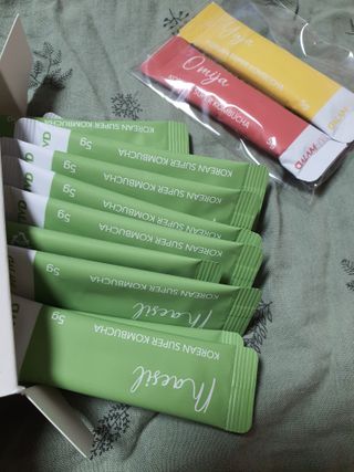 달람하리 DALAMHARI [미.친.탄.산.] 과즙 듬뿍 청량한 탄산 습관 15kcal 슈퍼콤부차 (오미자 / 유자 / 매실 택1) — 5점을 준 리뷰어가 2022년 8월 올린 사용 사진