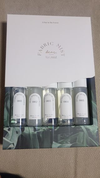 디어포레스트 [5개세트] 숲속의 하루 패브릭미스트 (섬유향수/ 룸스프레이) 50ml 5개 — 5점을 준 리뷰어가 2022년 10월 올린 사용 사진