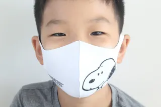 JHWORLD 스누피 마스크 정품 스누피 에어로실버 국산 빨아쓰는 3D 패션마스크 1매입 — 5점을 준 리뷰어가 2021년 9월 올린 사용 사진