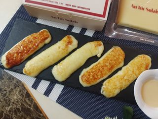 앙투어솔레 아일랜드 구워먹는 치즈 100 자연 치즈 와인안주 300g(100g x 3팩) — 5점을 준 리뷰어가 2022년 8월 올린 사용 사진