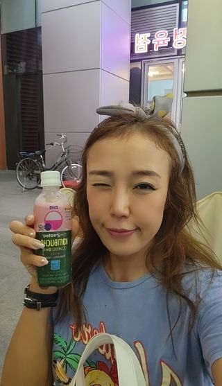 더그레잇티 콤부차 [매일유업] 더그레잇티 44kcal 콤부차 300ml *12개입 (오리지널 6개+베리리치 6개) — 5점을 준 리뷰어가 2023년 7월 올린 사용 사진