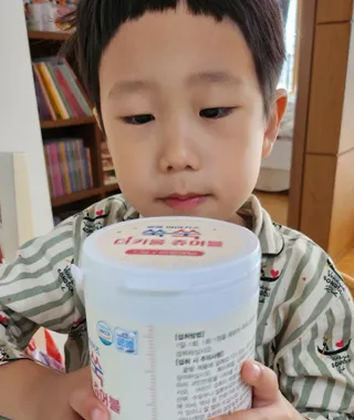 일동아이키즈쑥쑥 일동 아이 키즈 쑥쑥 — 5점을 준 리뷰어가 2022년 10월 올린 사용 사진
