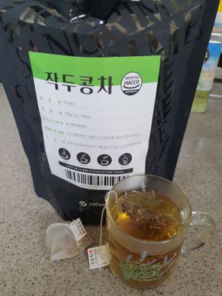 산그리메 작두콩차 — 4.5점을 준 리뷰어가 2021년 4월 올린 사용 사진