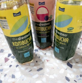 더그레잇티 콤부차 [매일유업] 더그레잇티 44kcal 콤부차 300ml *12개입 (오리지널 6개+베리리치 6개) — 5점을 준 리뷰어가 2023년 7월 올린 사용 사진
