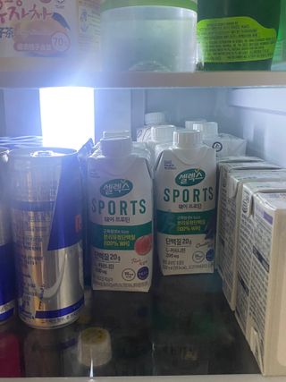 셀렉스스포츠 셀렉스 스포츠 웨이 프로틴 초콜릿 _ 330ml x 12팩 — 5점을 준 리뷰어가 2021년 3월 올린 사용 사진